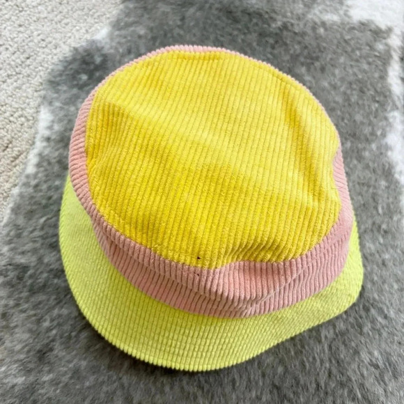 The Peach Fuzz Just Getting Bi Bucket Hat - Picture 8 of 13